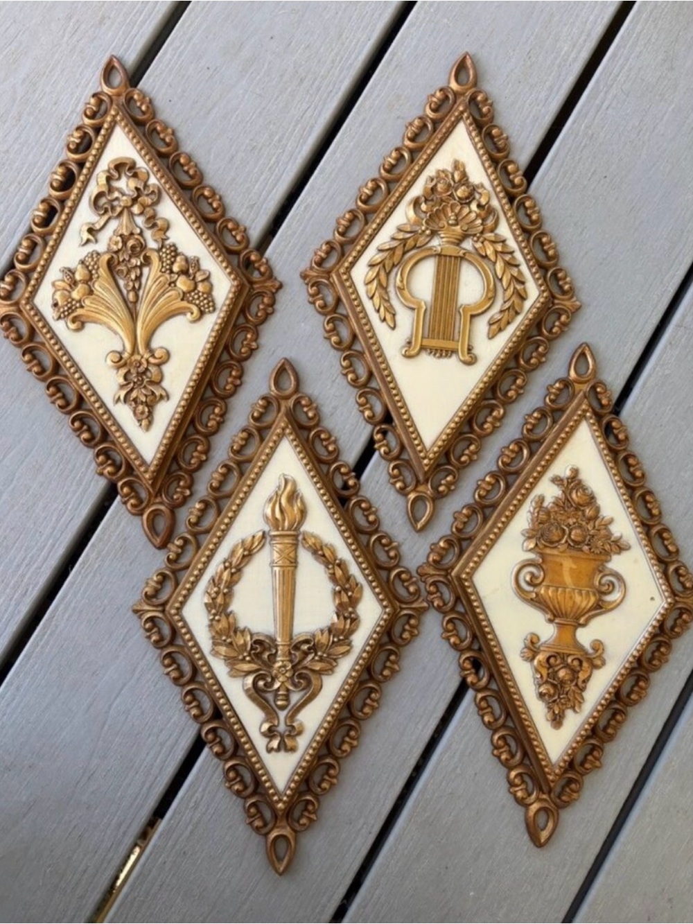Vtg 4 Pc Gold Ivory Ornate Diamond Wall Plaques Flora Hollywood Regency